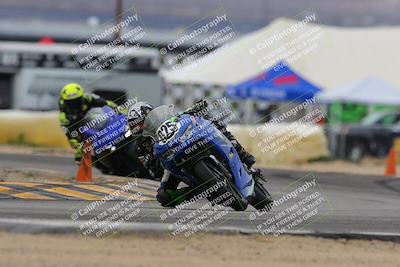 media/Jan-15-2023-SoCal Trackdays (Sun) [[c1237a034a]]/Turn 2 Set 2 (1155am)/